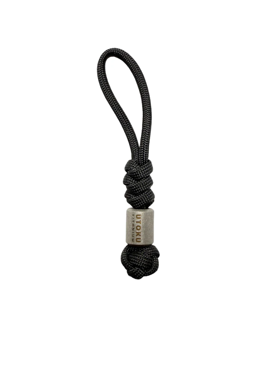 UTOKU TOOLS Titanium Alloy Pendant With Black Paracord - Silver - Image 2